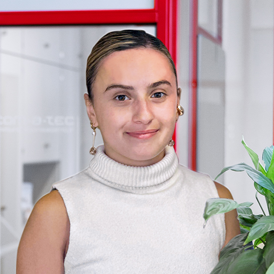 Clara Medina | Junior Account Executive Clara Medina | Junior Account Executive